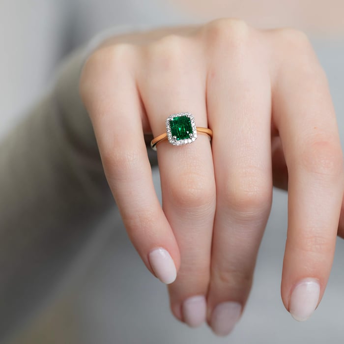 Aura Emerald & Diamond Dress Ring