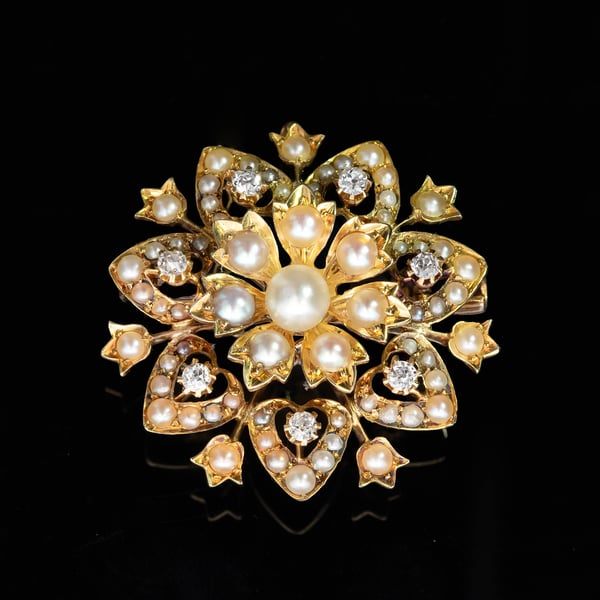 VICTORIAN PEARL & DIAMOND STARBURST BROOCH / PENDANT CIRCA 1890S