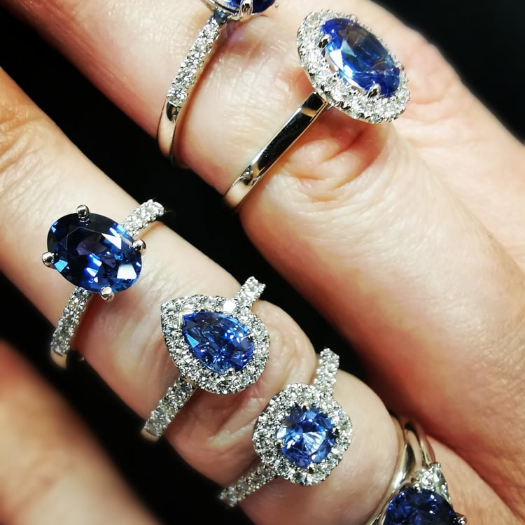 sapphire engagement rings-1